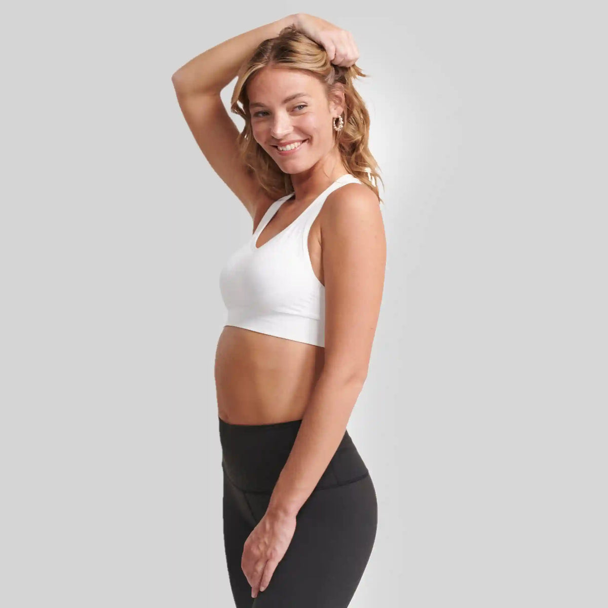 1143 The Flex Sports Bra (Removable Pads)