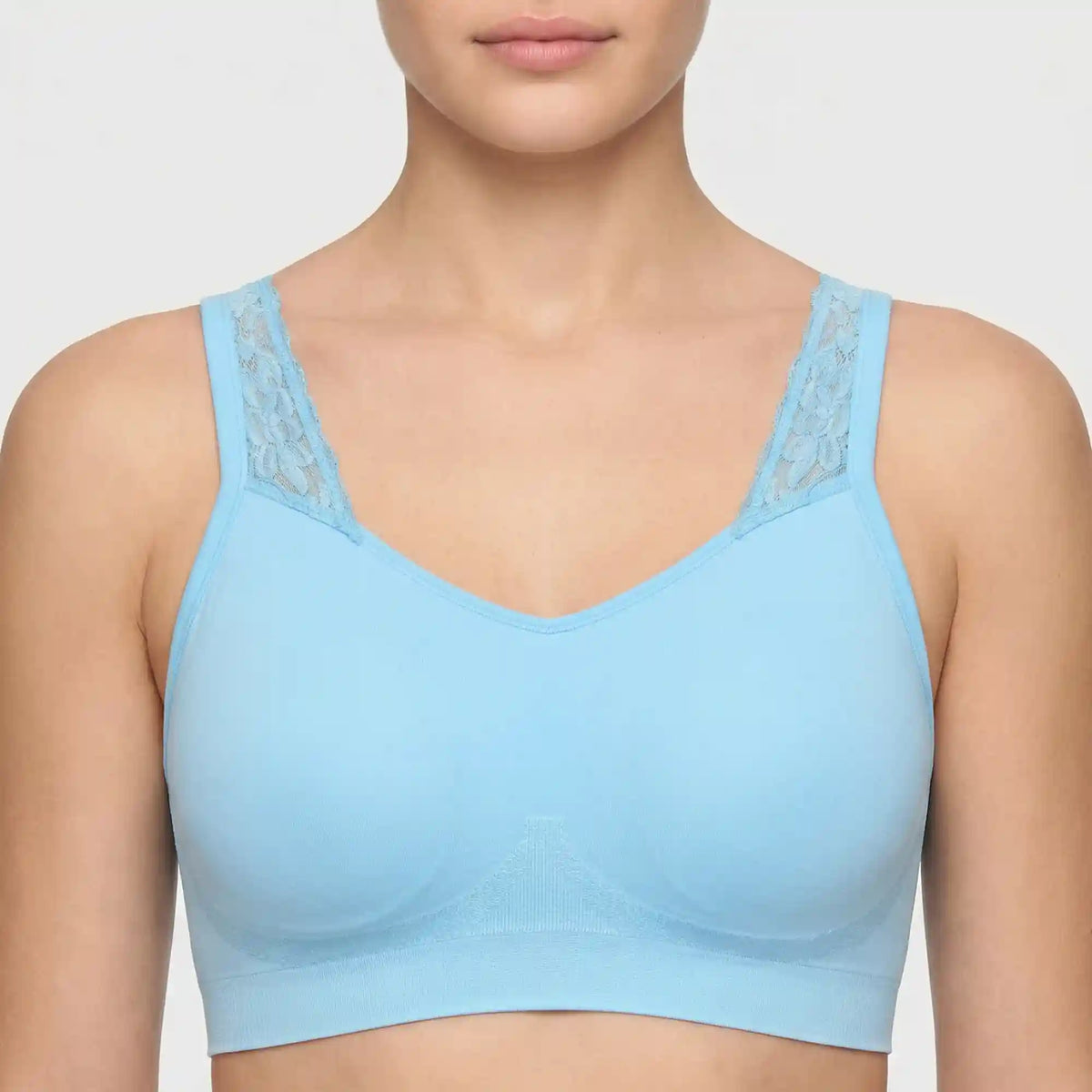 445 The Comfort Bra (Lace Straps)
