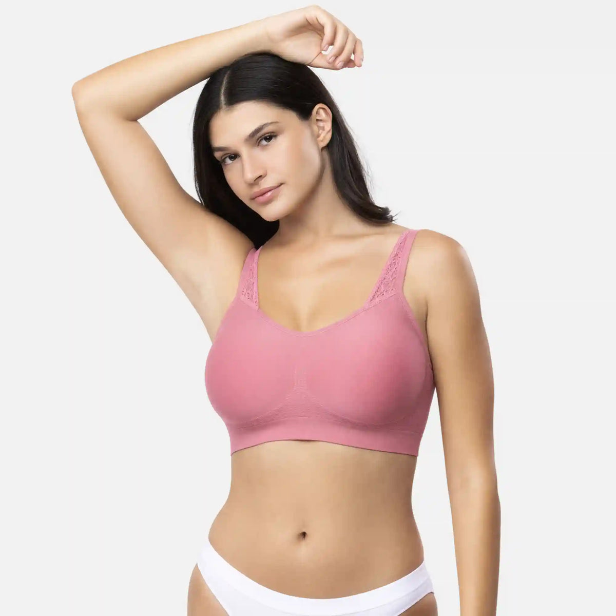 445 The Comfort Bra (Lace Straps)